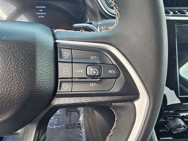 2023 Jeep Grand Cherokee Laredo