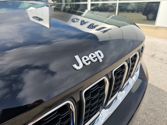 2023 Jeep Grand Cherokee Laredo