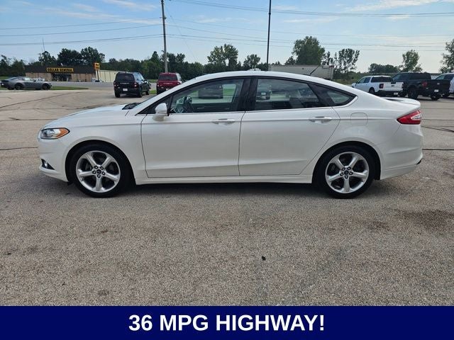 2015 Ford Fusion SE