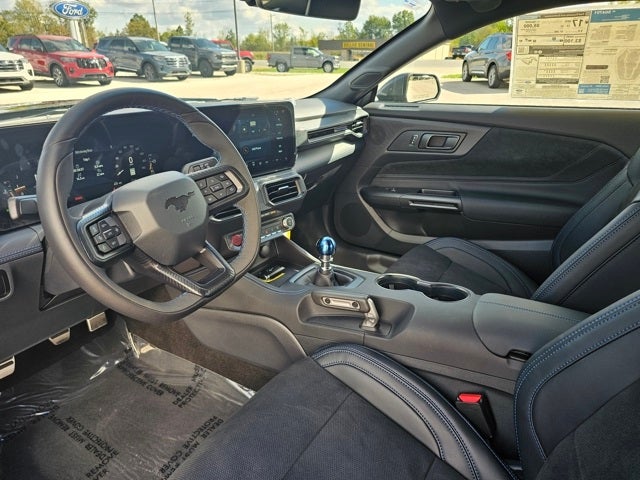 2025 Ford Mustang Dark Horse