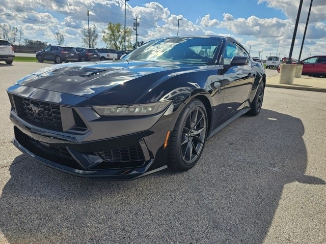 2025 Ford Mustang Dark Horse