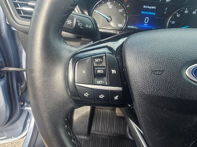 2022 Ford Escape Hybrid SEL