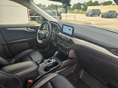 2022 Ford Escape Hybrid SEL