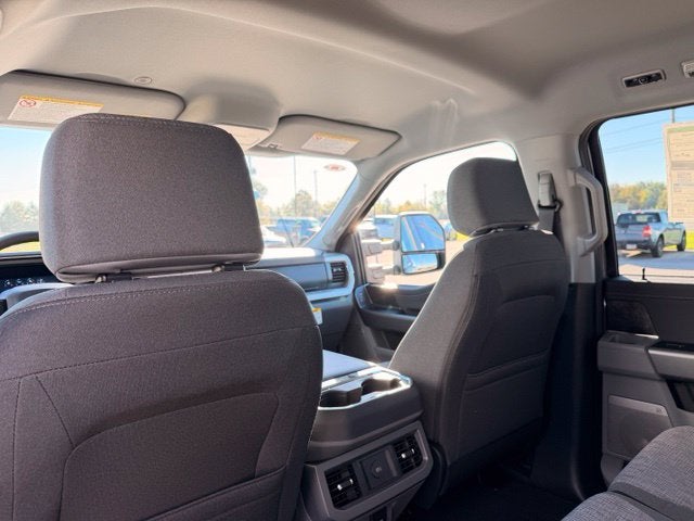 2027 Ford F-250SD XLT