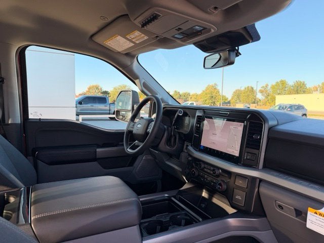 2027 Ford F-350SD XLT