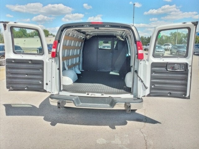 2023 Chevrolet Express 2500 Work Van Cargo