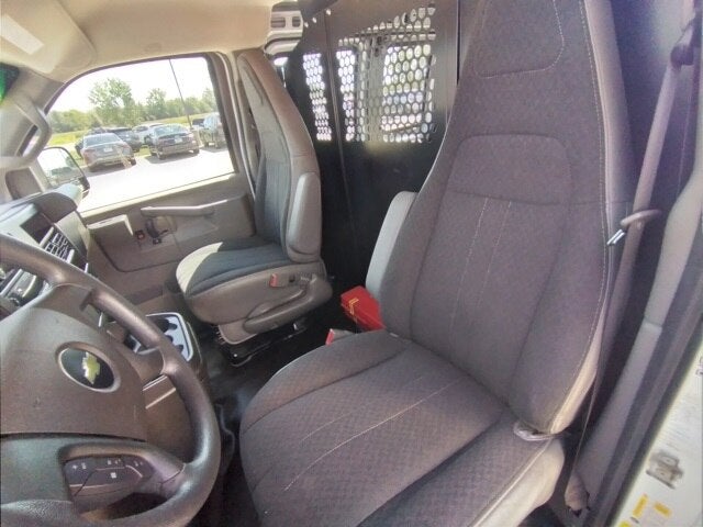 2023 Chevrolet Express 2500 Work Van Cargo