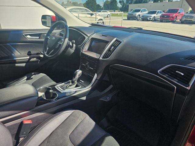 2016 Ford Edge Sport