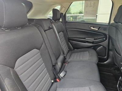 2020 Ford Edge SE