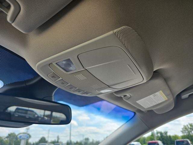 2020 Ford Edge SE