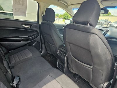 2020 Ford Edge SE