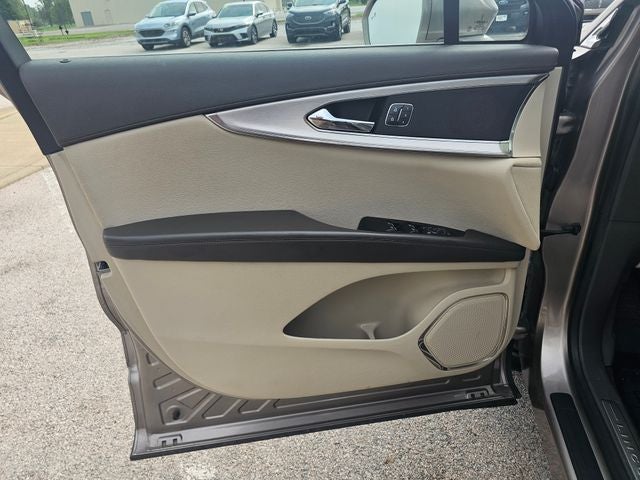 2020 Lincoln Nautilus Standard