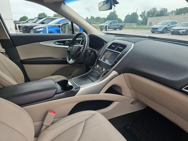 2020 Lincoln Nautilus Standard