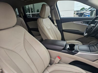 2020 Lincoln Nautilus Standard