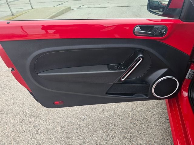 2018 Volkswagen Beetle 2.0T S
