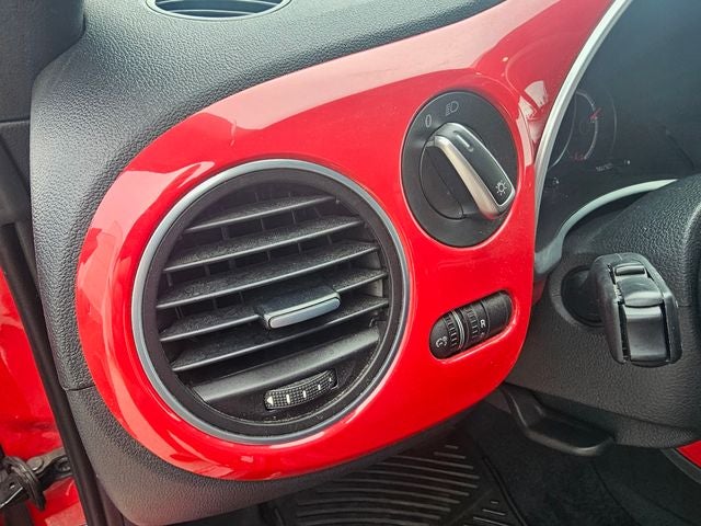 2018 Volkswagen Beetle 2.0T S