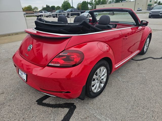 2018 Volkswagen Beetle 2.0T S
